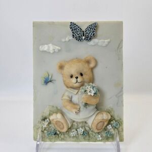 VTG SHIAH YIH Teddy Bear Wall Plaque 3D Resin Nursery Decor Blue White Flower
